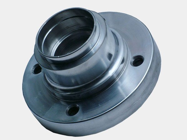 Machined aluminium hub manufactured by Hardik Industry